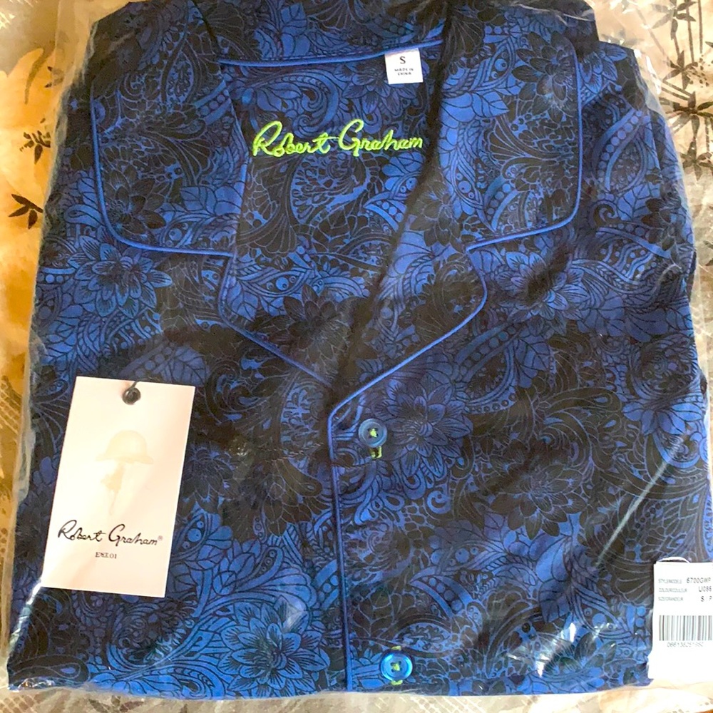Robert Graham PJ set New w Tag unopened